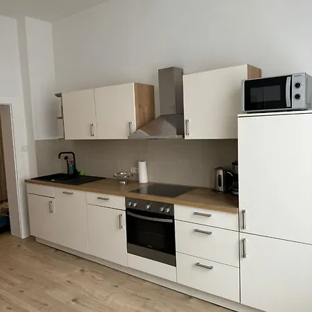 Charmante Und Moderne Altbauwohnung Apartman *