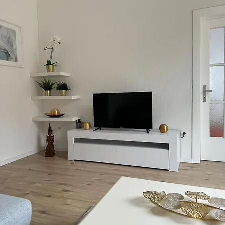 شقة Charmante Und Moderne Altbauwohnung