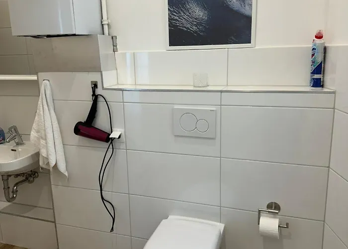 Charmante Und Moderne Altbauwohnung Apartament Hanower