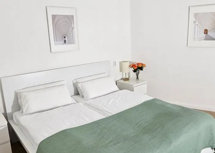 Charmante Und Moderne Altbauwohnung Apartament